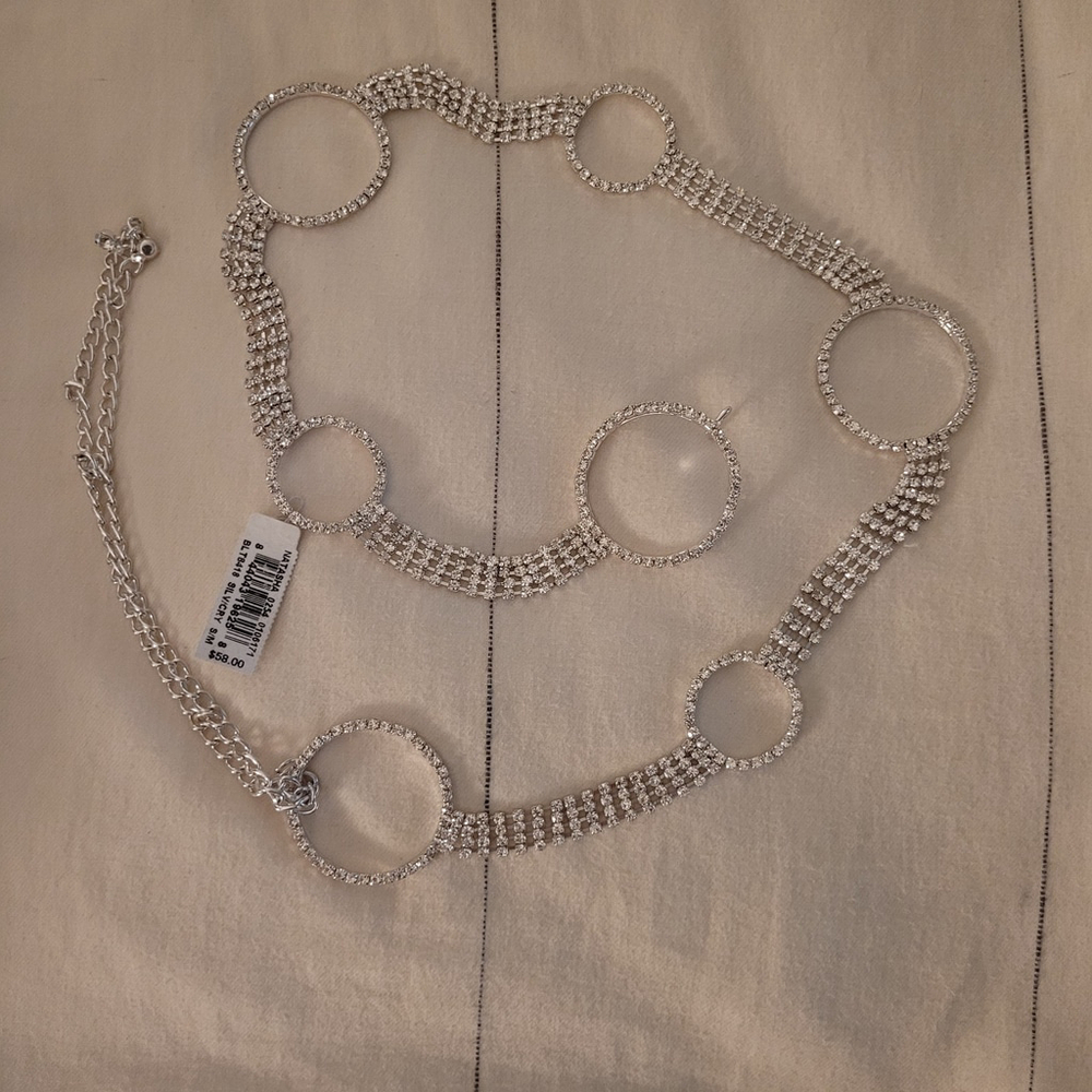 Beautiful!! New natasha accessories rhinestone belt